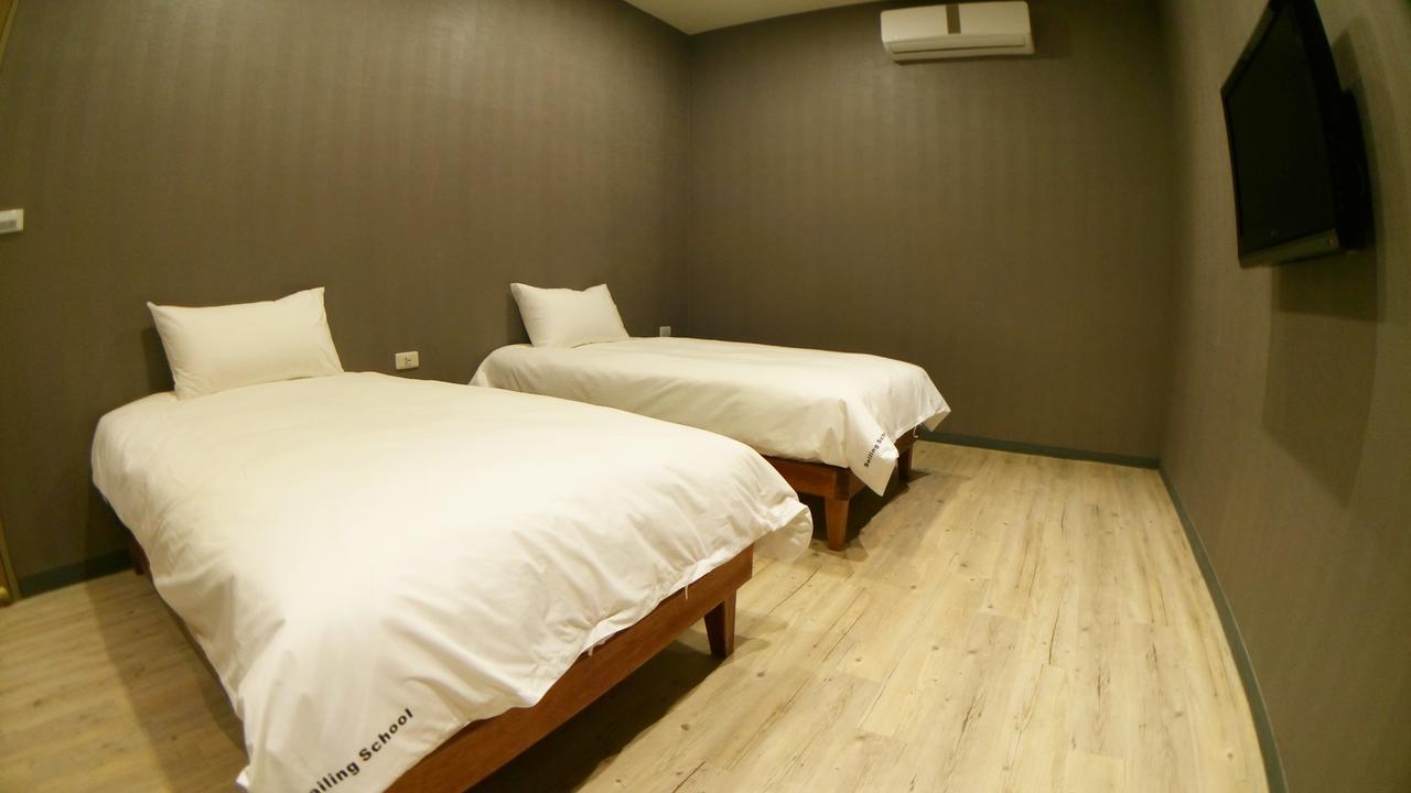 Auberge de jeunesse Fun Wind Sailing à Nanwan Extérieur photo
